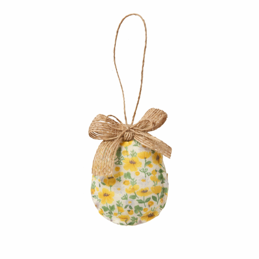Påskeæg i stof med gule blomster