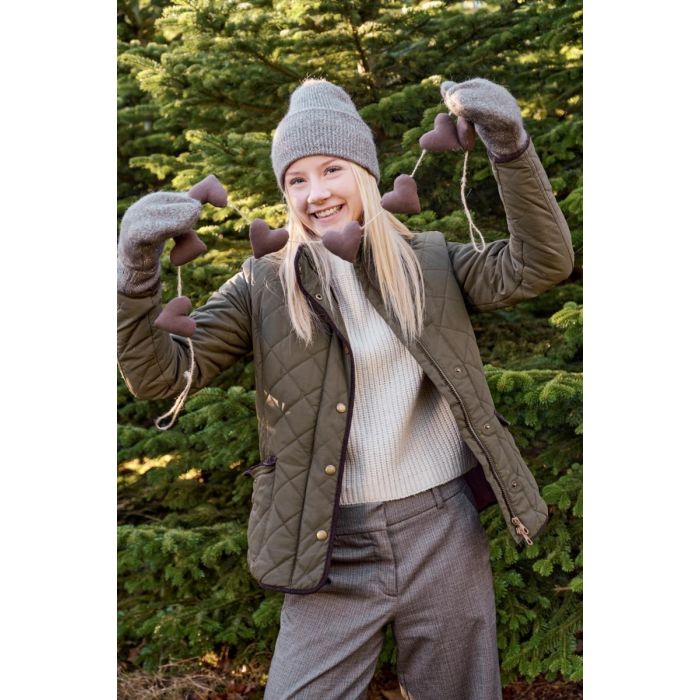 Guirlande med brune hjerter