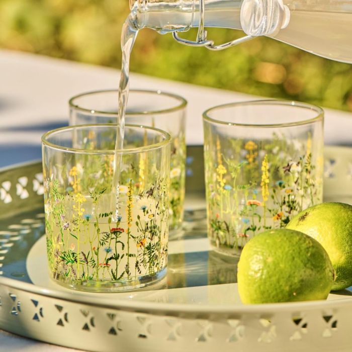 3 Ib Laursen Summer Field vandglas på bakke med limes