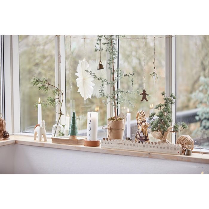 Julebuk m/brunt bånd 22 cm høj