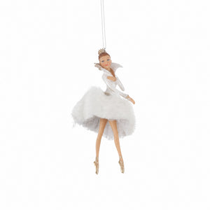 Ballerina med vit klänning 
