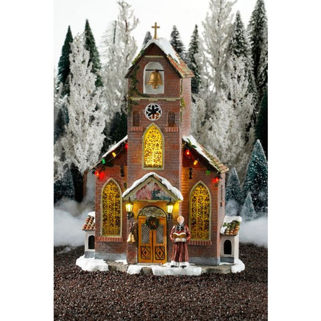 Luville Murstenskirke med præst