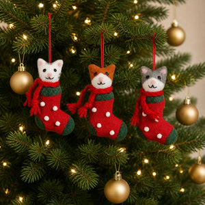 Julstrumpa med katt i filt