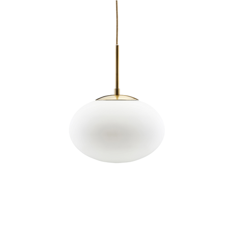 Hvid Opal pendel fra House Doctor med messingfinish
