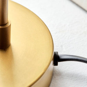 Udtaget på Precise bordlampe fra House Doctor i messing