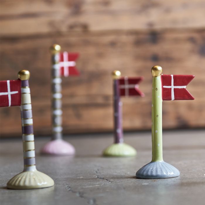 Spidsflag 14 cm højt 