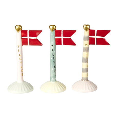 Flag med tillykke på flagstang 14 cm højt 