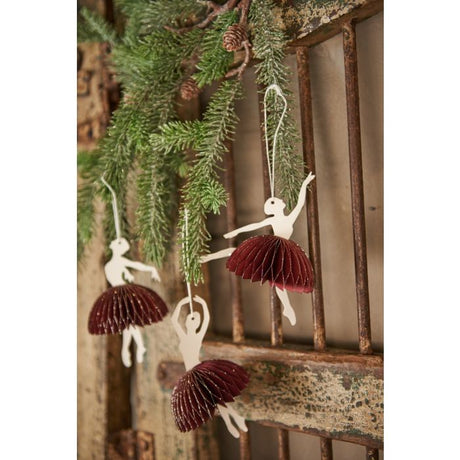 Papirpynt dansende ballerina med rødt skørt