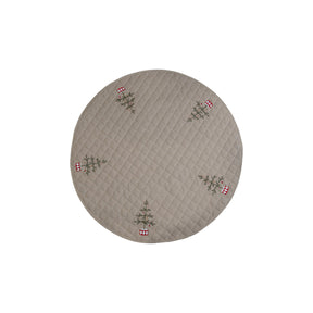 Quiltad julgransmatta med broderi, 120 cm i diameter från Speedtsberg