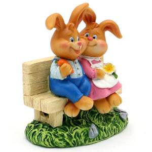 Påskeharer på bænk