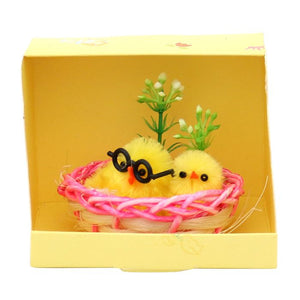 Chenille kyllinger i rede