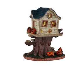 Skull Tree House træhytte med lys til Halloween dekoration