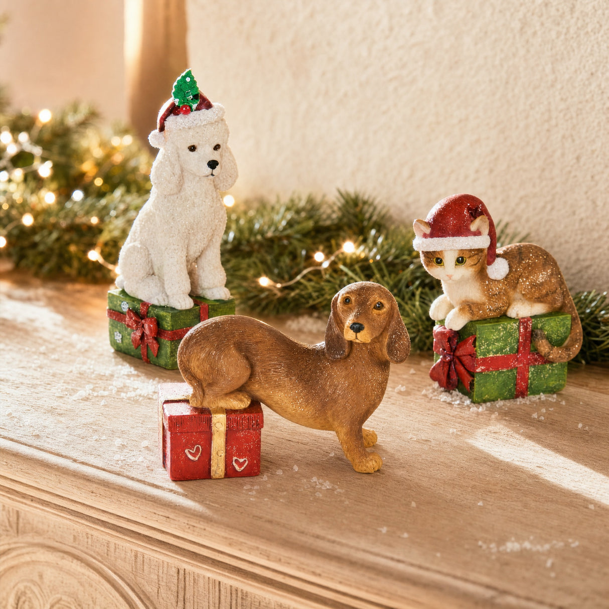 Hund eller katt med julklapp