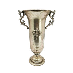 Vase pokalform