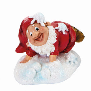 Skogstomte i snöbollskamp