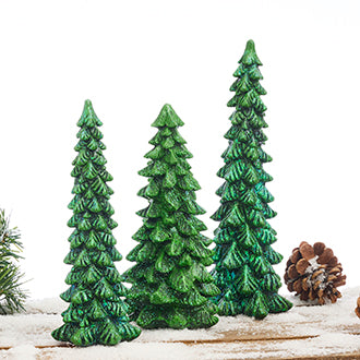 Tre gröna granar med grönt glitter i polyresin från Pobra