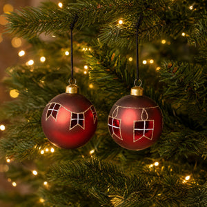 Julgranskula med flagggirlang