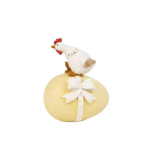 Påskägg med rosett och höna