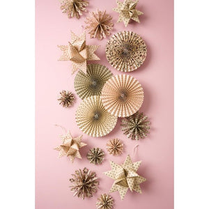 Fletstjerne med røde hjerter 16 cm i dia